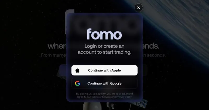 Fomo sign-up screen: login or create an account with Continue with Apple or Continue with Google